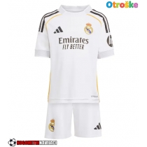 Otroške Nogometnih dresov Real Madrid Domači 2025-26 Kratki rokavi (+ hlače)